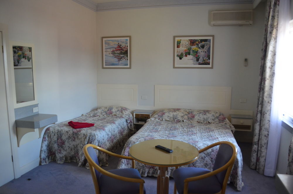 Moruya Monarch Hotel מראה חיצוני תמונה