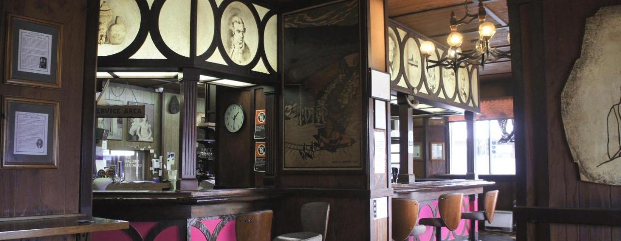 Moruya Monarch Hotel מראה חיצוני תמונה