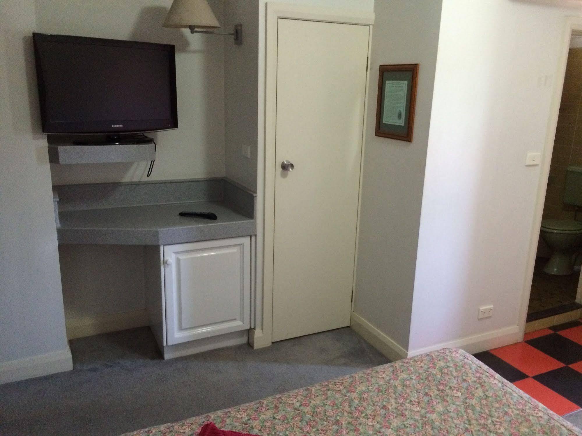 Moruya Monarch Hotel מראה חיצוני תמונה